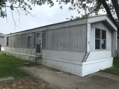 Mobile Home at 5900 W County Road 350 N, Lot 58 Muncie, IN 47304