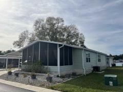 Photo 2 of 28 of home located at 15434 Lakeshore Villa Blvd. 152 Tampa, FL 33613