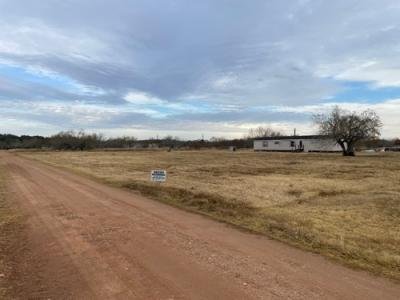 Mobile Home at 103 Keith St Victoria, TX 77905