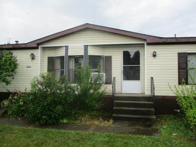 Mobile Home at 4294 Brooklawn Ln Kentwood, MI 49512