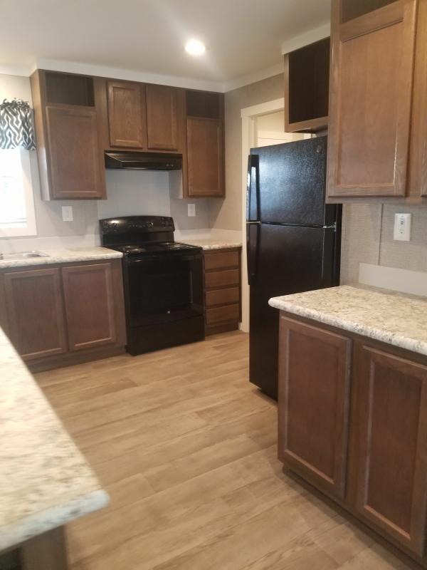 2021 Oak Creek Mobile Home For Rent