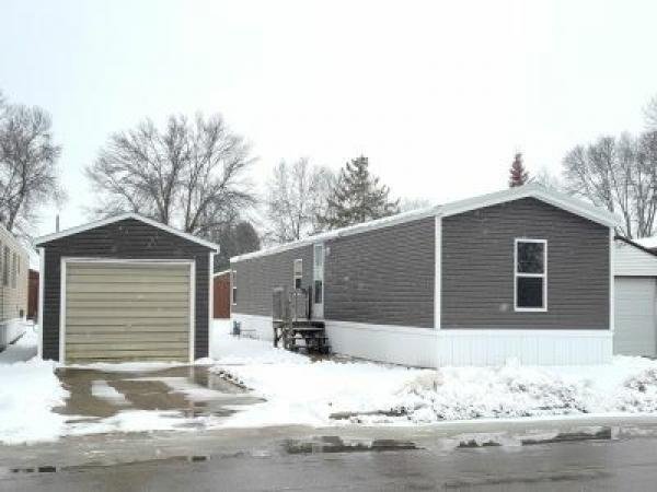 Photo 1 of 2 of home located at 1331 Bellevue St  Lot 264 Green Bay, WI 54302