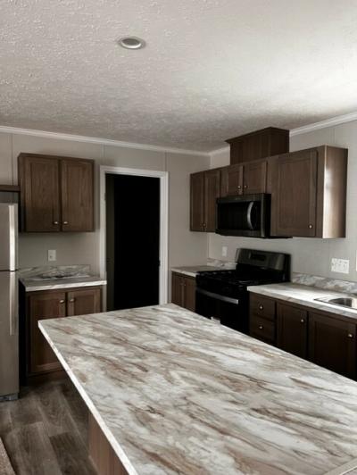 Mobile Home at 333 East Lakewood Boulevard Lot #428 #428 Holland, MI 49424
