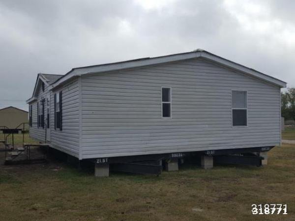 Photo 1 of 2 of home located at CRAZY RED'S MOBILE HOMES 8451 PALMER LN Ponder, TX 76259