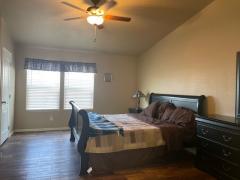 Photo 4 of 51 of home located at 2050 W. Dunlap Ave #E218 Phoenix, AZ 85021
