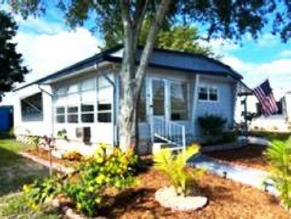 Photo 1 of 2 of home located at 39248 Us Hwy 19 N, Lot 229 Tarpon Springs, FL 34689