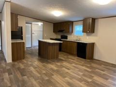 Photo 4 of 22 of home located at 215 County Road 1445 Vinemont, AL 35179