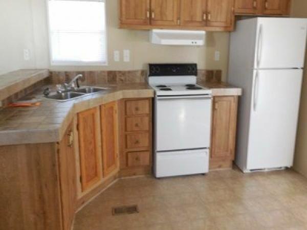 1996 WAYCROSS Mobile Home For Sale
