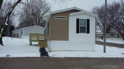 Mobile Home at 438 Erin Drive Marion, IA 52302