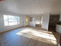 Photo 3 of 11 of home located at 100 SW 195th Avenue, Sp. #41 Beaverton, OR 97006