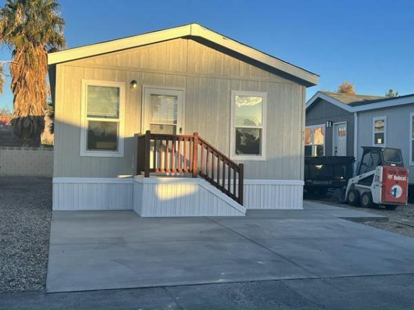 2022 Clayton - Buckeye AZ Mobile Home For Rent