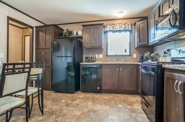 2016 REDMAN Mobile Home For Sale