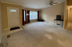 Photo 4 of 16 of home located at 16450 SE 135th Avenue Clackamas, OR 97015