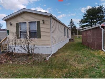 Mobile Home at 12 Chestnut Court Mansfield, OH 44906