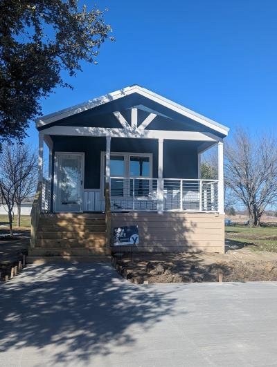 Mobile Home at 2390 W Moore Avenue #C01 Terrell, TX 75160
