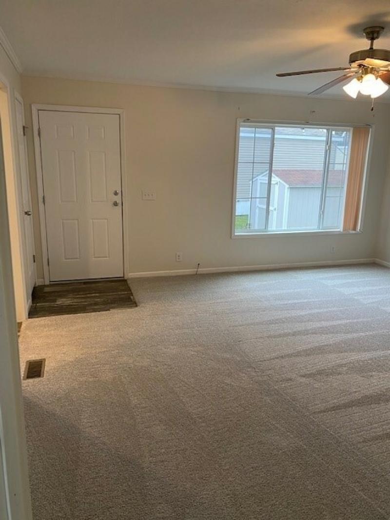Mobile home available near Lowell Michigan