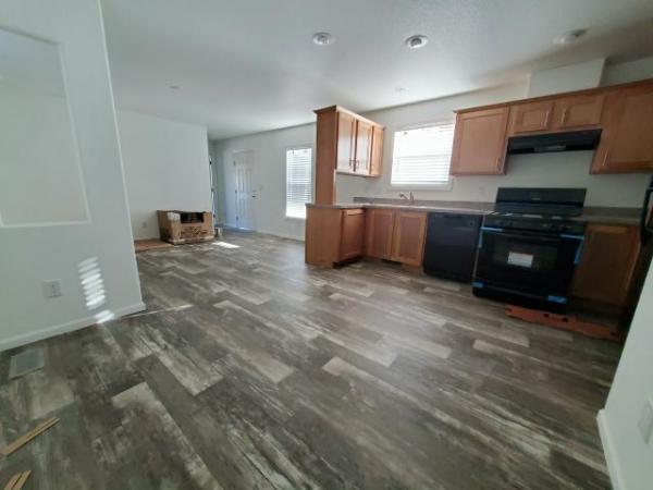 2021 Clayton - Buckeye AZ Mobile Home For Rent