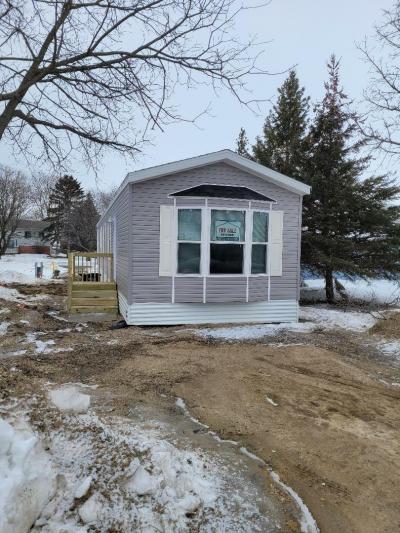 Mobile Home at 811 Center Ave S Hayfield, MN 55940