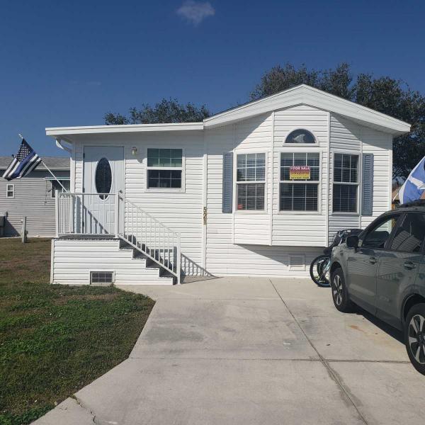 2012 Mobile Home For Sale 14500 Tamiami Tr E. 521 Naples, FL