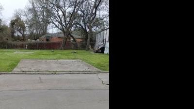 Mobile Home at 215 Stratton Ridge Rd. Vacant Lot #18 Clute, TX 77531