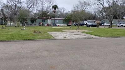 Mobile Home at 215 Stratton Ridge Road #81 Clute, TX 77531