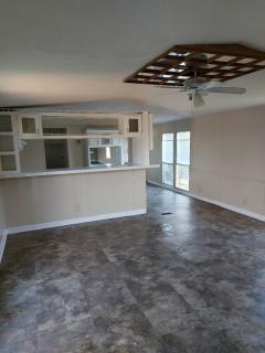 Photo 4 of 6 of home located at 4329 W. Park Row Blvd #103 Corsicana, TX 75110