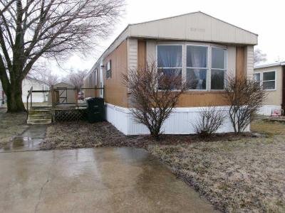 Mobile Home at 310 Pine Cove Kendallville, IN 46755