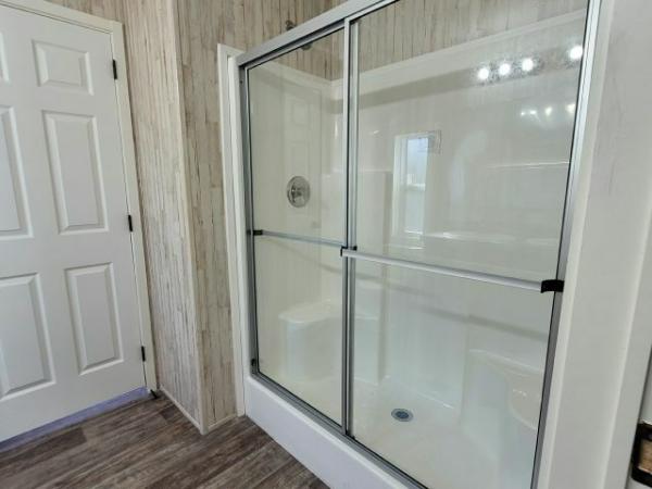2023 Live Oak Homes Mobile Home For Rent