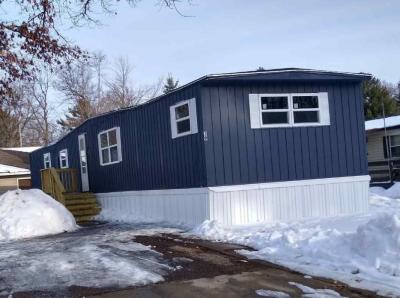 Mobile Home at 39 Oak Leaf Cir Wisconsin Rapids, WI 54495