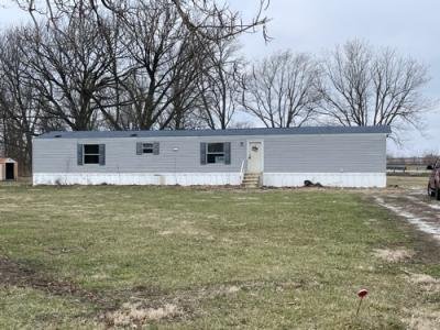 Mobile Home at 171 N Western Ave Nokomis, IL 62075