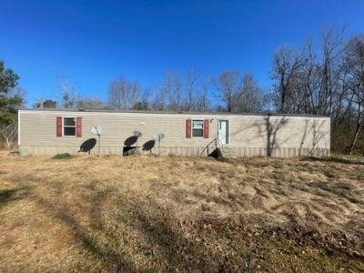 Mobile Home at 2361 Mount Olive Rd Bolton, MS 39041