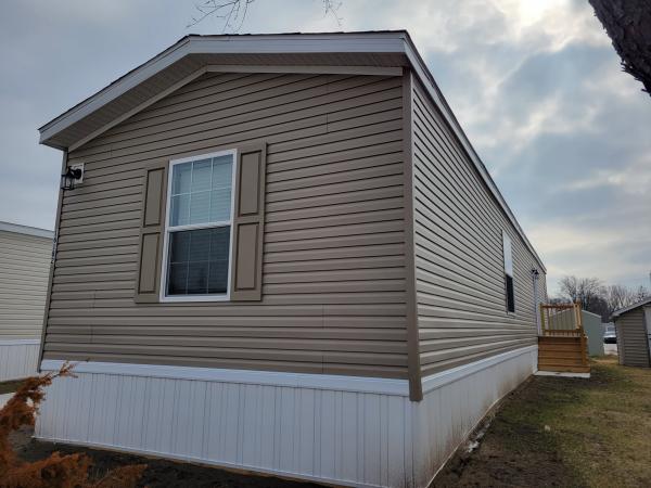 2023 Skyline - Sugar Creek Mobile Home For Rent