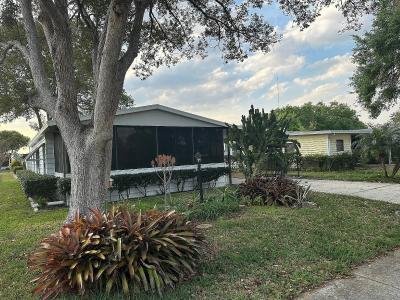 Mobile Home at 526 Bluff Dr Auburndale, FL 33823