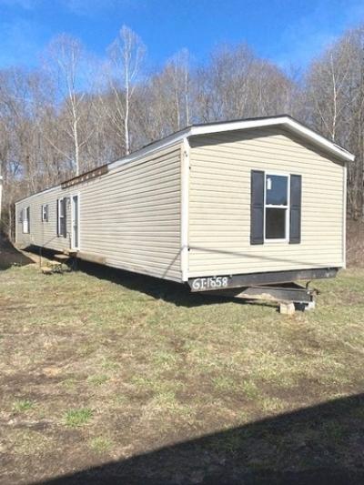 Mobile Home at 14 Woodland Park Waverly, OH 45690