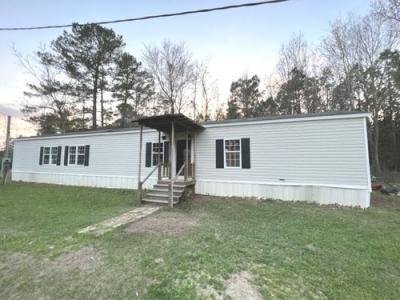 Mobile Home at 437 Berrytown Cir S Meadville, MS 39653