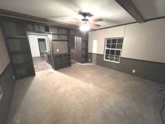 Photo 2 of 14 of home located at 437 Berrytown Cir S Meadville, MS 39653