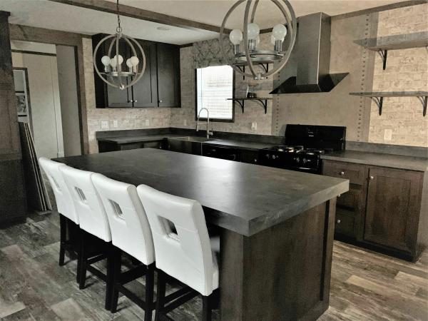 2019 Clayton Mobile Home For Sale