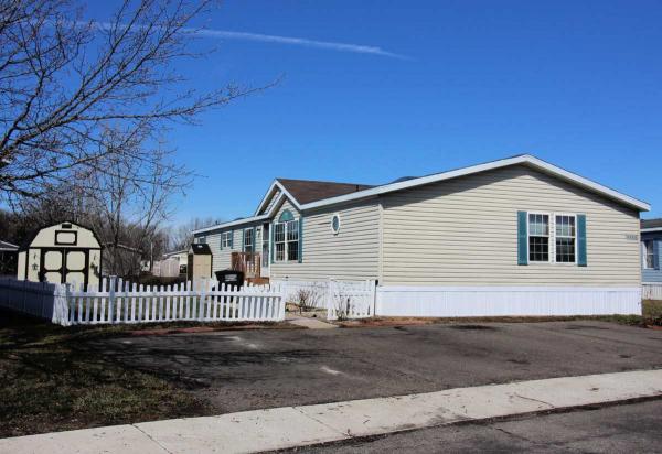 2000 Fleetwood Mobile Home For Sale
