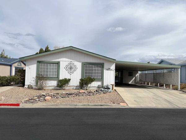 1994 HALLMARK Mobile Home For Sale