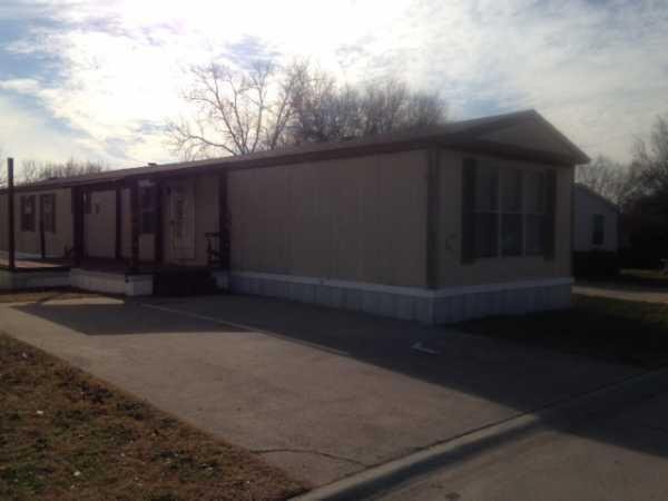 1995 Fleetwood Homes of Texas, Inc. Mobile Home For Sale