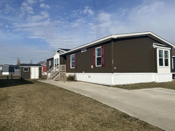 2019 Skyline Mobile Home For Rent
