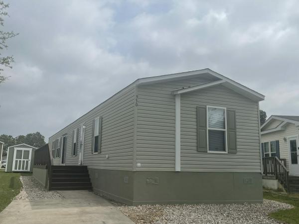 2015 Clayton Mobile Home For Rent