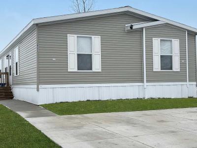 Mobile Home at 2721 South Sedge Lot 207 Mount Pleasant, MI 48858