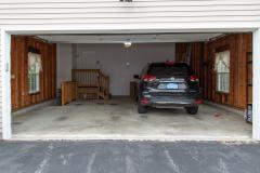Photo 3 of 20 of home located at 52 Indian Hill Road Uncasville, CT 06382