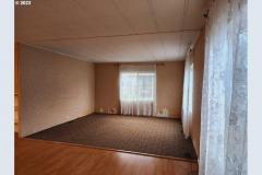 Photo 2 of 23 of home located at 8370 SE Poppy St Milwaukie, OR 97267