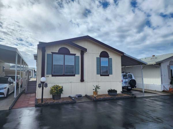 1998  Mobile Home For Sale