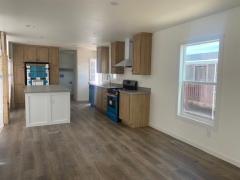 Photo 3 of 9 of home located at 10810 N. 91st Ave. #090 Peoria, AZ 85345