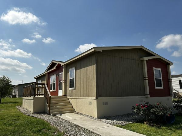2015 Clayton Mobile Home For Sale