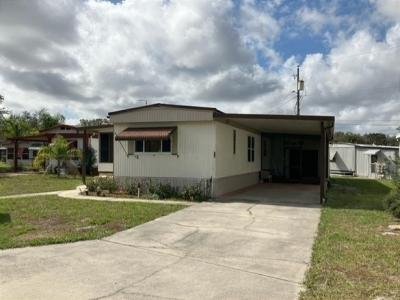 Mobile Home at 16 Ann Way W.. Winter Haven, FL 33880