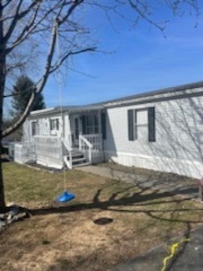 Mobile Home at 73 Cracked Walnut Way Martinsburg, WV 25403